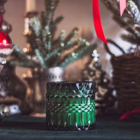 Old Fashioned Eggnog | Emerald Gembox